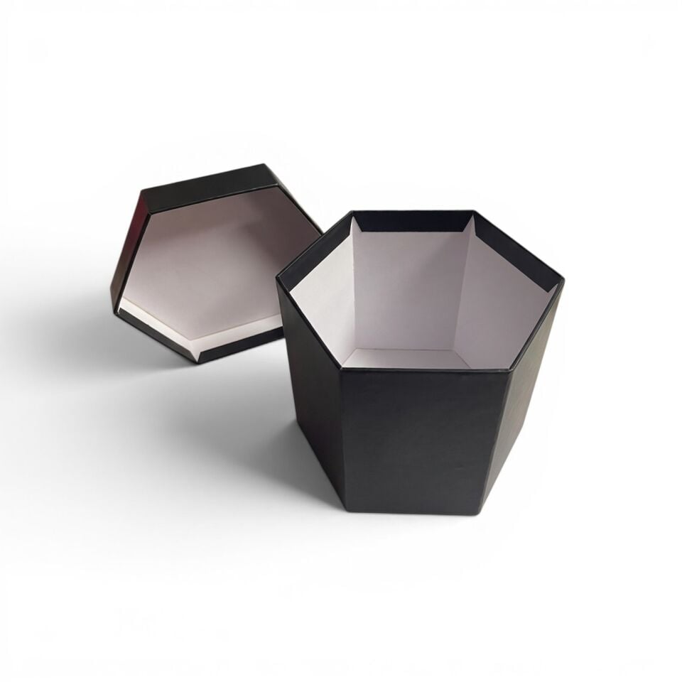 Kutu Kapak Siyah Altıgen Kutu - 15,5 x 13,5 x 13,4 cm