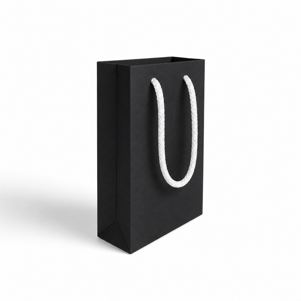 Karton Çanta - 15,5 x 23 x 8 cm SİYAH